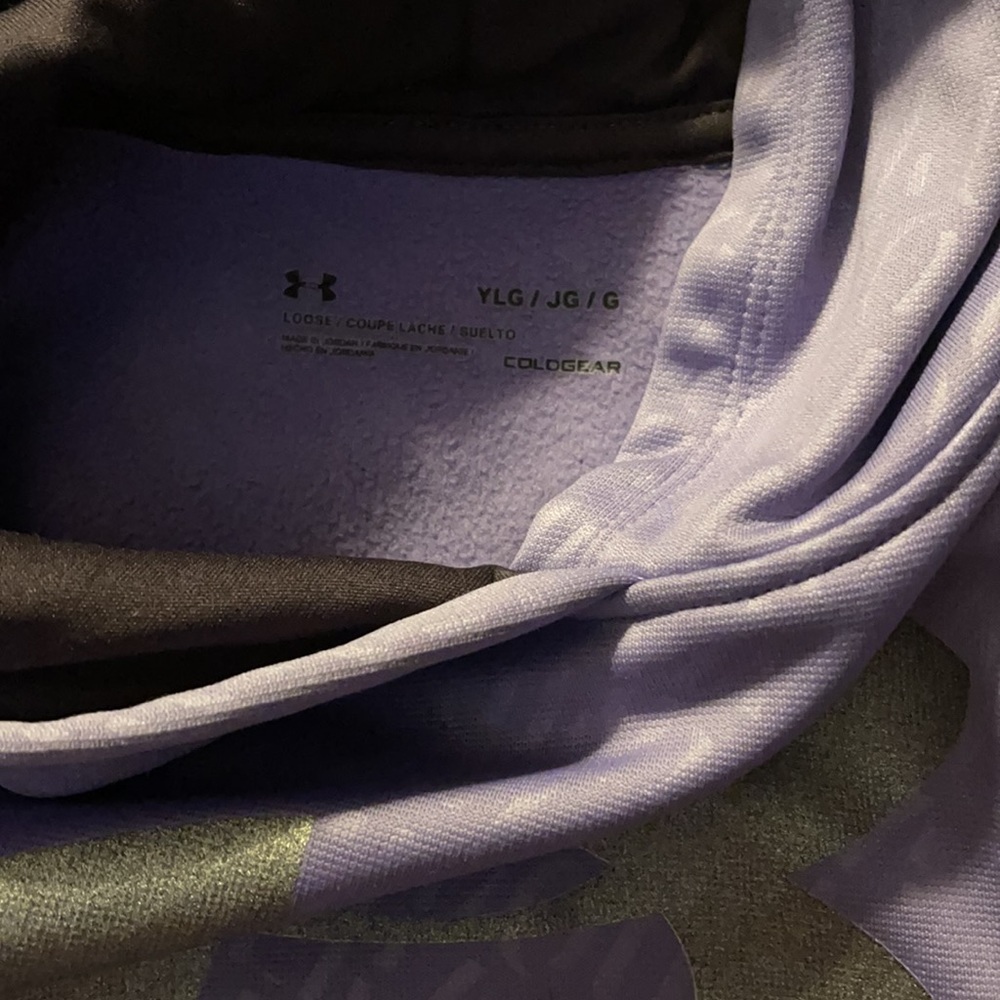 Under Armor - Picture 2 of 4